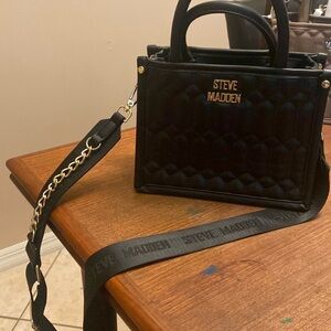 Steve Madden black purse. New without tags.